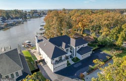 104 W BUCKINGHAM DRIVE, REHOBOTH BEACH, DE 19971
