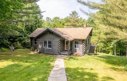 1103 Route 135, Monmouth, ME 04259