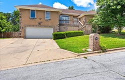 3057 S Suburban Avenue, Springfield, MO 65807