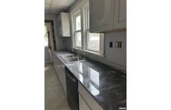 417 E ARCADIA Avenue, Peoria, IL 61604