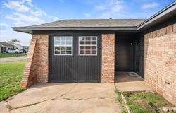 231 S 5th Ave, Stroud, OK 74079