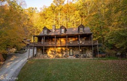 257 Lone Ridge Lane, Clinton, TN 37716
