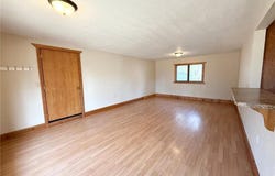 237 Wood Street S, Mora, MN 55051