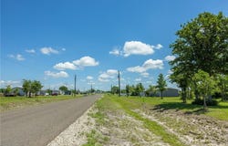 6774 Atakapan Trail, Bedias, TX 77831