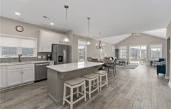 232 Liberty Blvd, Cecil, PA 15317