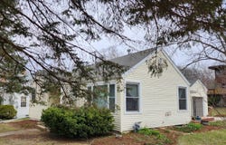 201 N Owen Drive, Madison, WI 53705