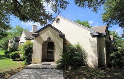 1298 Walter Ellison DR, Lockhart, TX 78644