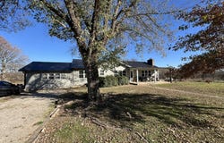 850 Oo Highway, Thayer, MO 65791