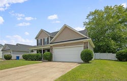 625 Fairfield Circle, Raeford, NC 28376