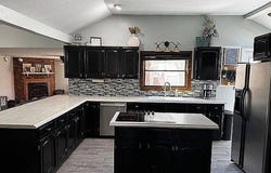 207 W 11th Ave, Chamberlain, SD 57325