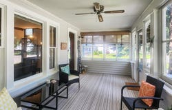 921 Water Street, New Hartford, IA 50660
