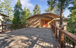 24685 Altdorf Drive, Crestline, CA 92325