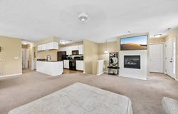 661 Stonegate Drive, Sycamore, IL 60178
