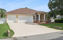 7870 Olive Grove Avenue, West Melbourne, FL 32904