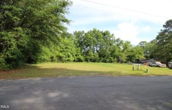 326 Hill Street, Raeford, NC 28376