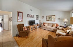 19358 Avenue Of The Oaks, Newhall, CA 91321