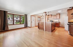 622 Greenmeadow Dr, Waukesha, WI 53188