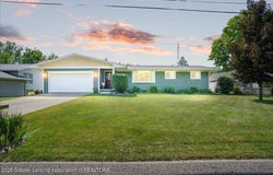 7251 Saratoga Way, Dimondale, MI 48821