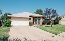 3911 Canton Court, Denton, TX 76208