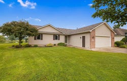 5371 Bear Creek Pass Pass, Auburn, IN 46706