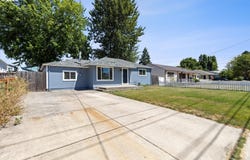 1521 E 2ND ST, Newberg, OR 97132