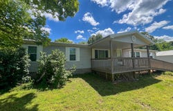 10688 Lawrence 1000, LaRussell, MO 64848