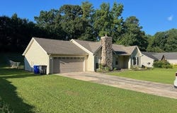 429 Central Line, Stockbridge, GA 30281