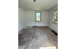 642 Samantha Avenue, Lansing, MI 48910