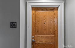 84 W Walnut Street, Asheville, NC 28801