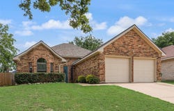 907 Sharp Drive, Cedar Hill, TX 75104