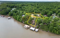 23836 Bill Bryant Drive, Warsaw, MO 65355