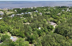 321 Julia Street, Bay Saint Louis, MS 39520