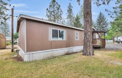 735 W 1st St, Cheney, WA 99004-1242