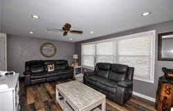 111 Wood St, Rostraver, PA 15089