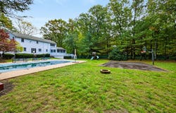 35 Eagle Dr, Sharon, MA 02067