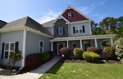 612 Dezi Lane, Hubert, NC 28539