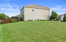 787 Autumn Ridge Ln, Hartford, WI 53027