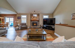 6627 Naomi Road, Eau Claire, MI 49111