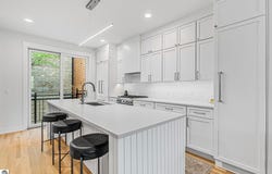 204 Boardman, Traverse City, MI 49684