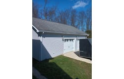 1097 Tarklin Rd, Cranberry, PA 16319