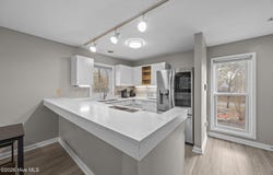 1306 Harbourside Drive, New Bern, NC 28560