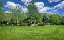 1591 OLD IRWIN Road, Irwin, 