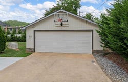 1326 East Lakeshore, Landrum, SC 29356
