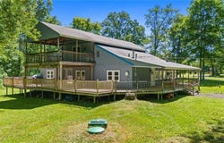 10683 Knowlton Road, Garrettsville, OH 44231
