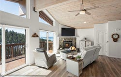 400 Fairview Boulevard, Incline Village, NV 89451