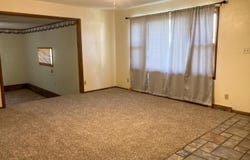 1302 Robertson Avenue, Carthage, MO 64836