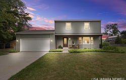 1711 Sherwood Avenue SE, Grand Rapids, MI 49506