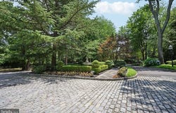 12 COVE ROAD, MOORESTOWN, NJ 08057