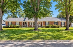 728 S Moore Street, Nashville, IL 62263