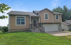521 Hayes Street, Pomona, KS 66076